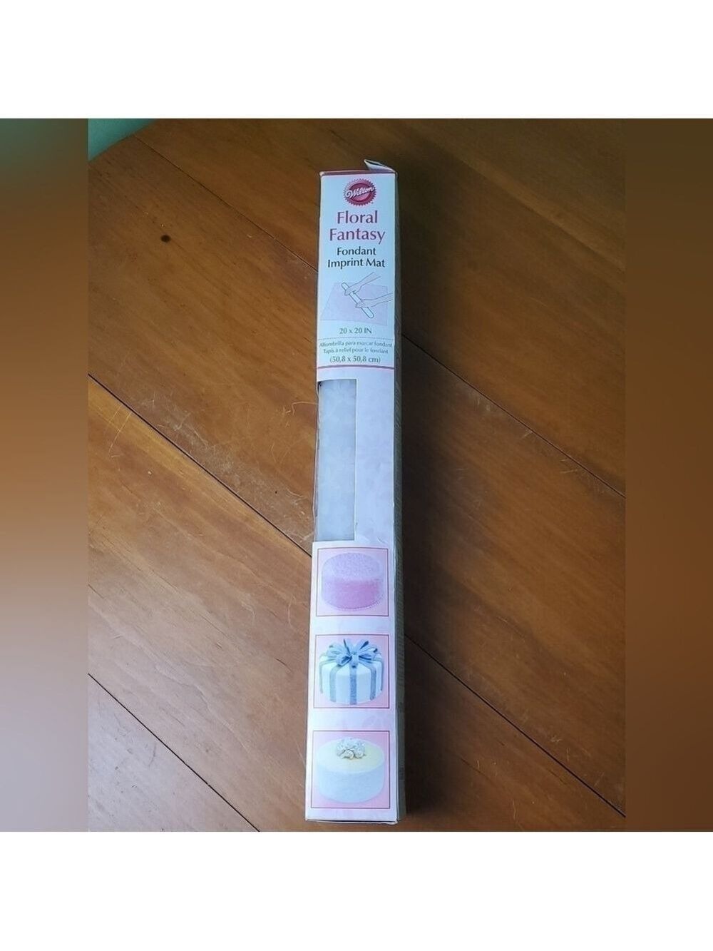 Wilton Fondant Imprint Mat, Floral Fantasy, 20" x 20"